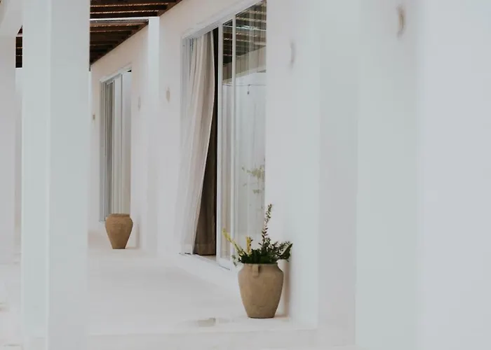 La Bianca Aparthotel 4*