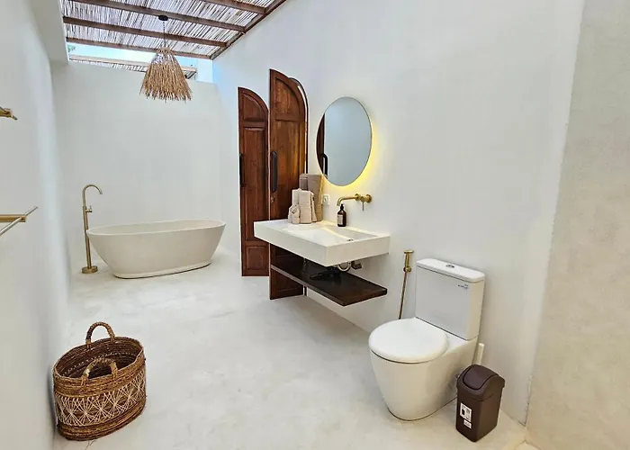 La Bianca Aparthotel